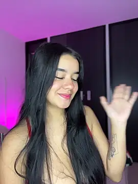 Sophia Wy online show from 03.08.26