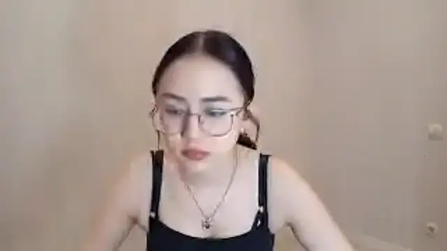 Snapshot of SolvedGlobe chatting on 03.18.26 SolvedGlobe online show from 03.18.26