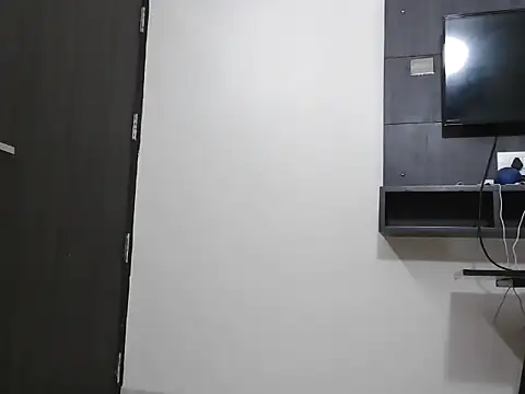 Snapshot of TheSexyGirl69 chatting on 07.17.26 TheSexyGirl69 online show from 07.17.26