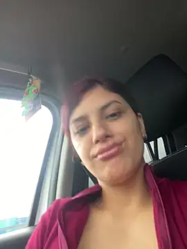 Snapshot of MommySexxy23 chatting on 04.04.26 MommySexxy23 online show from 04.04.26