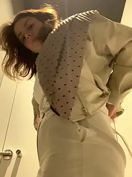 VelvetChloe online show from 04.13.26