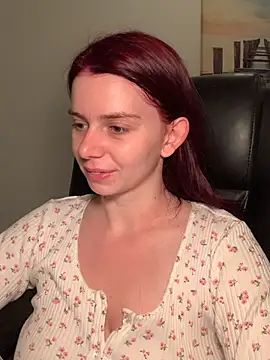 Snapshot of VelvetChloe chatting on 06.27.26 VelvetChloe online show from 06.27.26