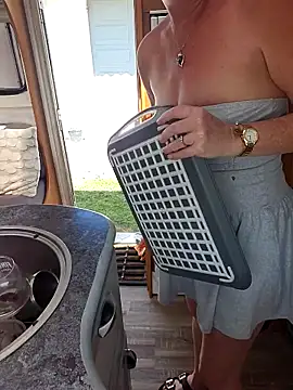 lescoquinsdu40 online show from 04.20.26