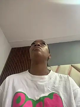 Emi rousse online show from 03.03.26