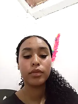 Snapshot of kiaria_Glow chatting on 03.02.26 kiaria Glow online show from 03.02.26