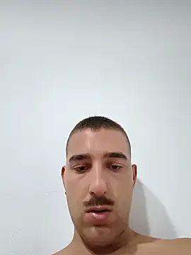 Snapshot of straightdude99 chatting on 03.01.26 straightdude99 online show from 03.01.26