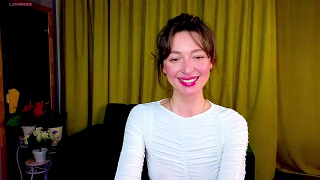 Kate Millersi online show from 04.17.26