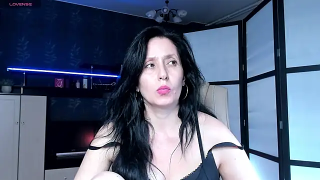 Lucky Milf online show from 07.07.26