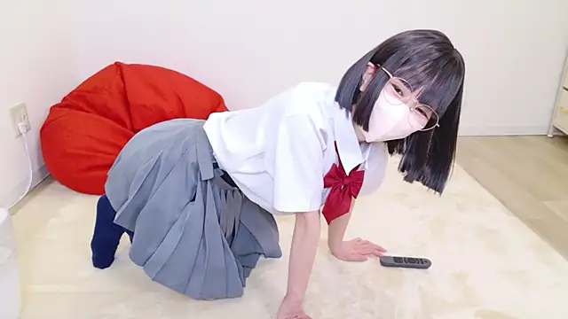 Snapshot of Marron__ chatting on 07.31.26 Marron online show from 07.31.26