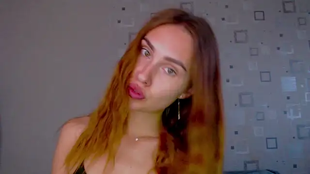 Snapshot of yourameliaa chatting on 05.20.26 yourameliaa online show from 05.20.26
