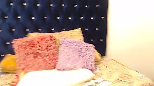 Snapshot of TokyoXXX chatting on 07.16.26 TokyoXXX online show from 07.16.26