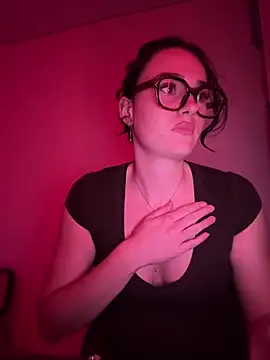 Claraaaaa06 online show from 04.19.26