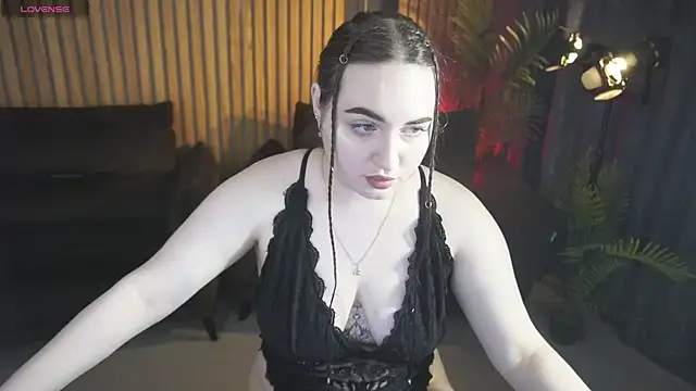 Snapshot of RapunzelAngel chatting on 05.07.26 RapunzelAngel online show from 05.07.26