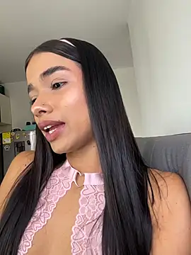 Bella Smithe online show from 04.11.26