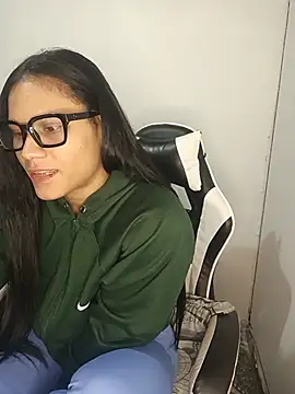 KathLovee online show from 05.26.26