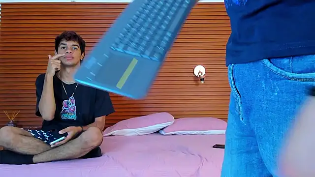 peakk twiinns online show from 03.09.26