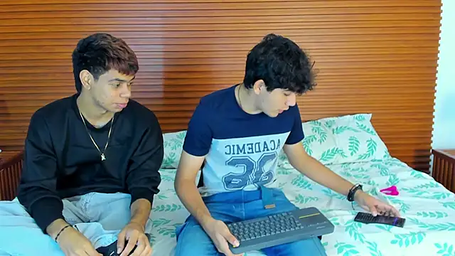 peakk twiinns online show from 03.21.26