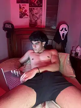 IronLatino online show from 04.15.26