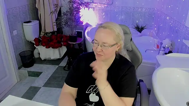 ViolaSmithh online show from 04.22.26