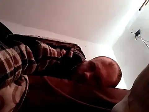 Snapshot of Dante842 chatting on 04.13.26 Dante842 online show from 04.13.26