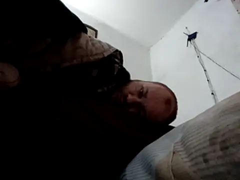 Snapshot of Dante842 chatting on 04.15.26 Dante842 online show from 04.15.26