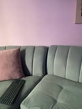 Im Luuu online show from 03.27.26