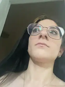 Mariyyumyums online show from 04.18.26