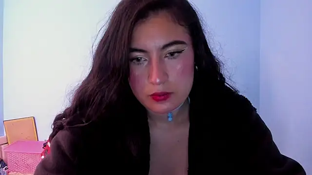 Snapshot of Cataa_Hill chatting on 07.13.26 Cataa Hill online show from 07.13.26