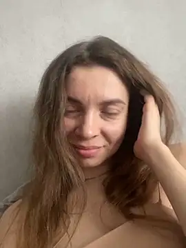 Luna2547 online show from 03.04.26