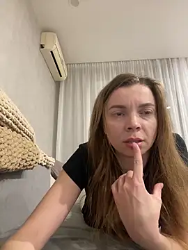 Luna2547 online show from 03.09.26