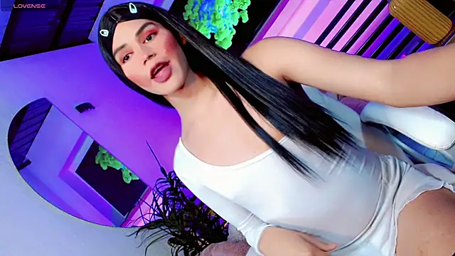 Valentiina Foxx online show from 04.03.26