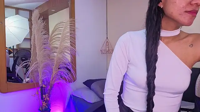 Morgan alice online show from 03.13.26