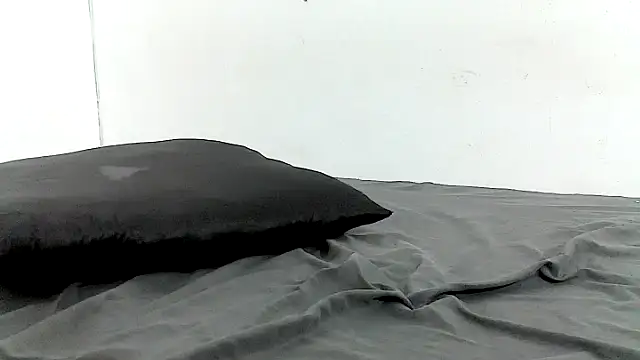 pinkycat online show from 03.27.26