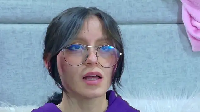 Naomimolie online show from 05.27.26