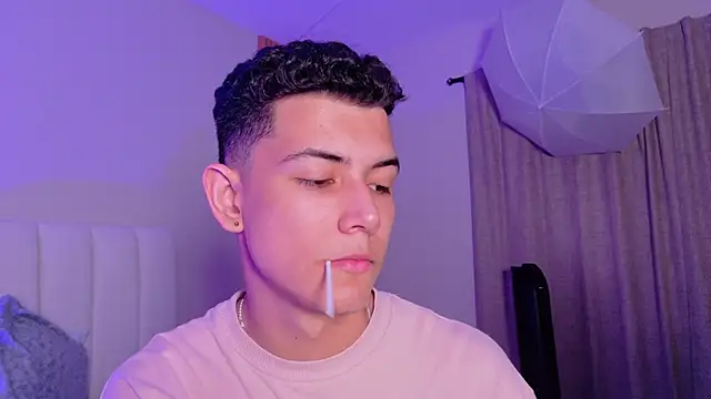 nicocrown online show from 03.30.26