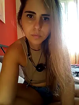 Snapshot of Emilyvuxa chatting on 03.11.26 Emilyvuxa online show from 03.11.26