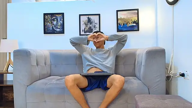 SKINNY BOYXXX online show from 04.09.26