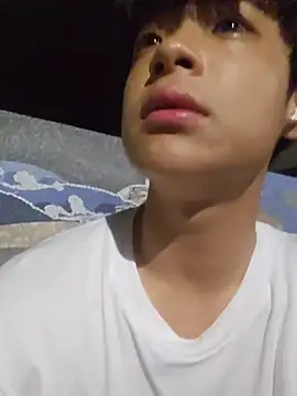 Snapshot of ovo0810 chatting on 06.25.26 ovo0810 online show from 06.25.26