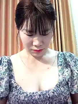 Bondgirl 9 online show from 05.14.26
