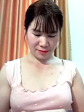 Bondgirl 9 online show from 05.16.26