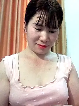 Bondgirl 9 online show from 05.16.26