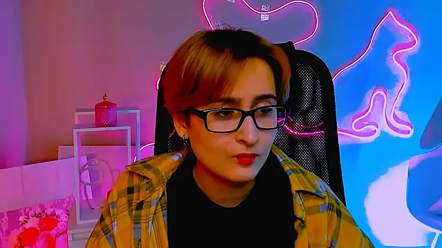 LixeLuna online show from 04.19.26