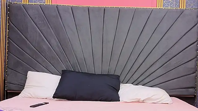 Kaely-Hot- online show from 03.24.26