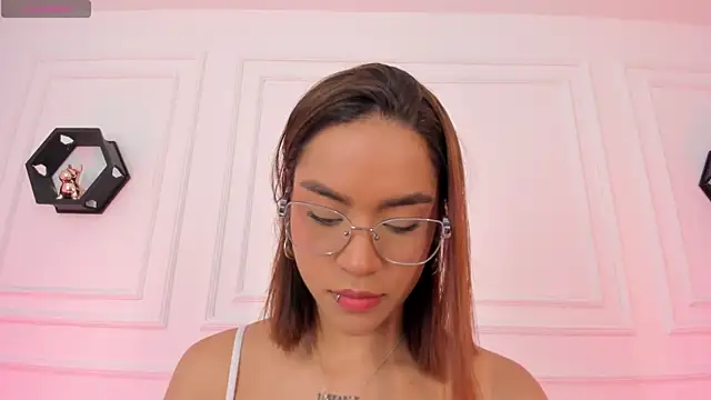 Snapshot of Im_Scarlett_ chatting on 06.18.26 Im Scarlett online show from 06.18.26