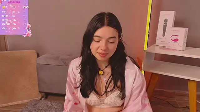 Im Elaris online show from 04.18.26