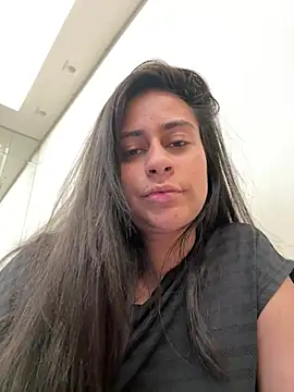 Snapshot of Geovana_blan chatting on 03.03.26 Geovana blan online show from 03.03.26