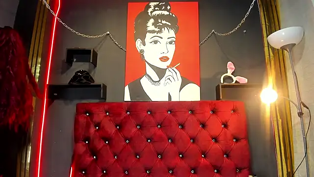 Sarah  Moonx online show from 04.17.26