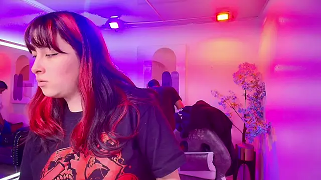 TarlyWho online show from 04.11.26