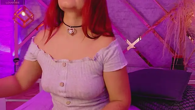 Snapshot of PaulaVegaa chatting on 06.30.26 PaulaVegaa online show from 06.30.26