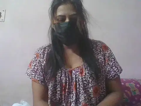 Snapshot of DRAMA__QUEEN chatting on 03.31.26 DRAMA QUEEN online show from 03.31.26